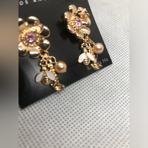 Guess‎ gold tone flower bud pink tourmaline gemstone look dangle charm earrings - Picture 15 of 16